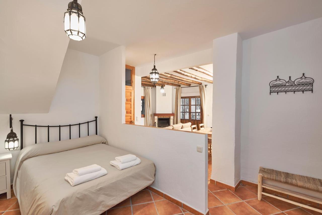 La Almunia De La Alpujarra Apartment Yegen ภายนอก รูปภาพ
